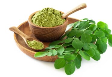 6 Science-Based Health Benefits of Moringa oleifera