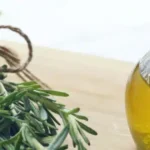 7 Uses and Benefits of Thyme Oil