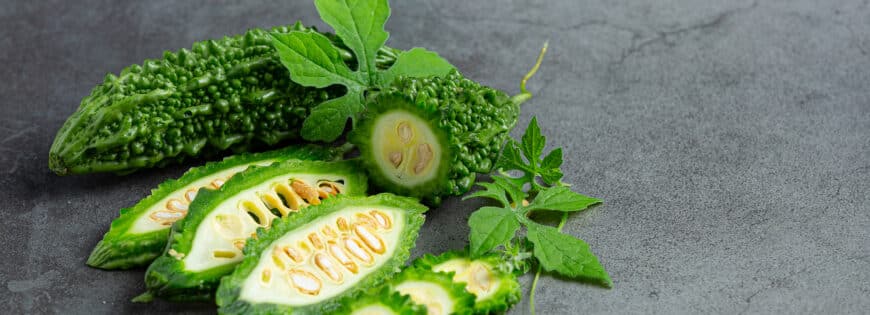 6 Benefits of Bitter Melon (Bitter Gourd) and Its Extract